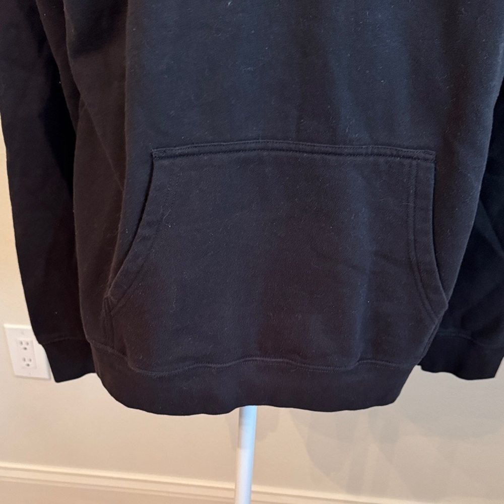 Black Hoodie SO soft - Picture 3 of 7